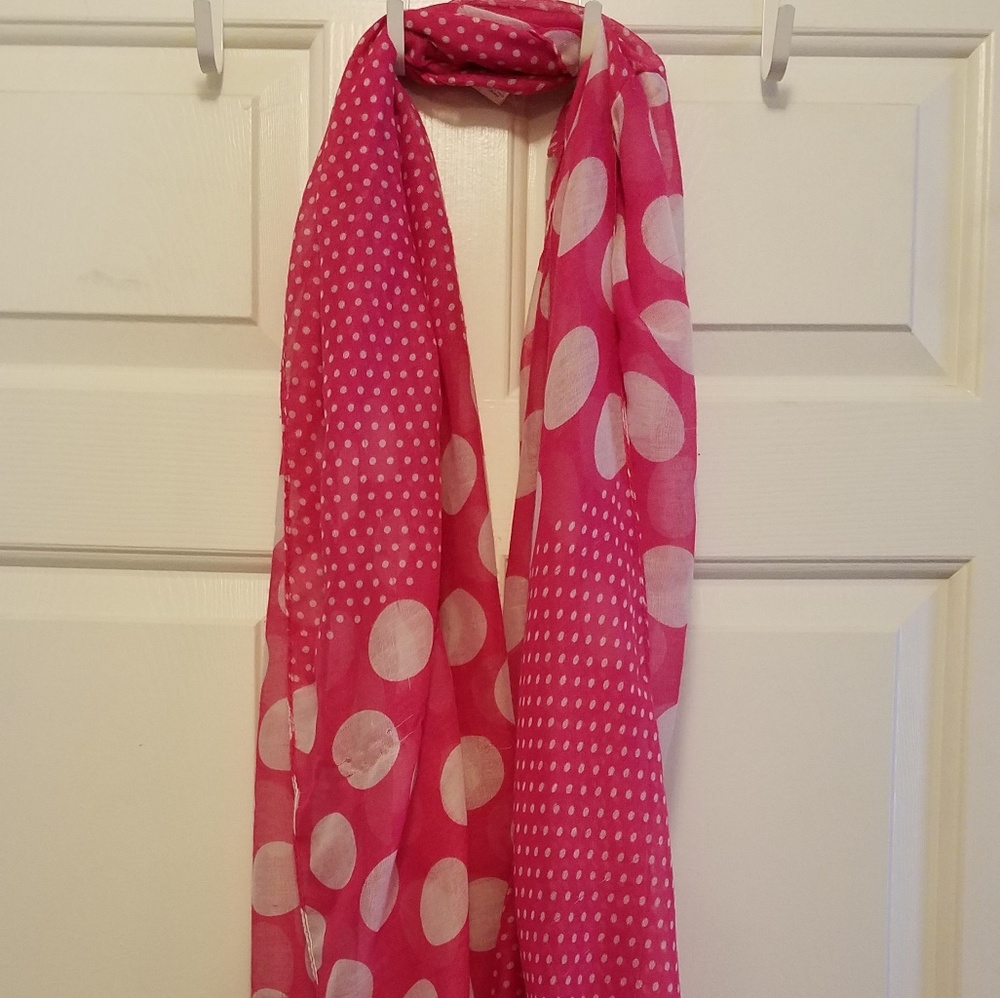 Scarves - Picture 2 of 4